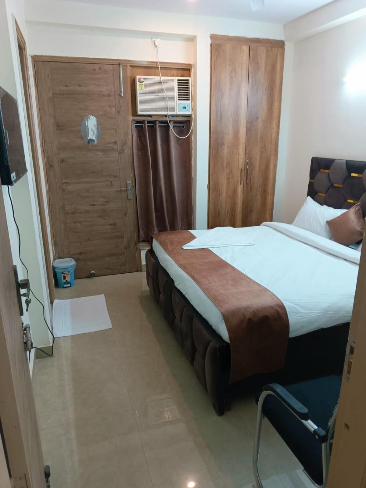 Soooper Hotel Gurgaon Luaran gambar