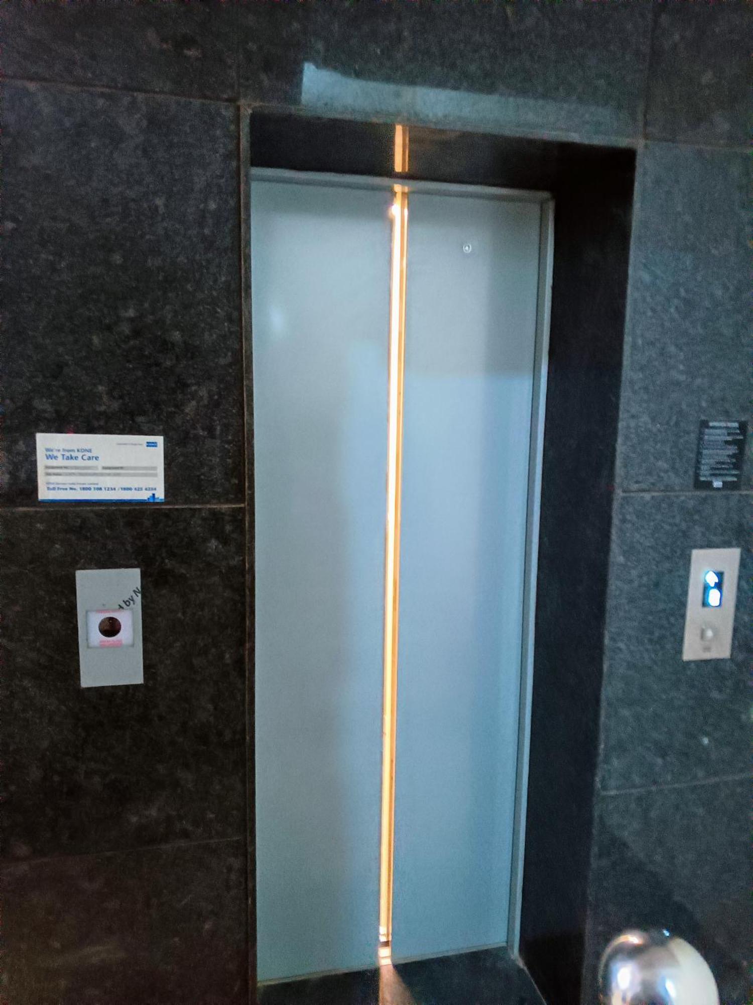 Soooper Hotel Gurgaon Luaran gambar