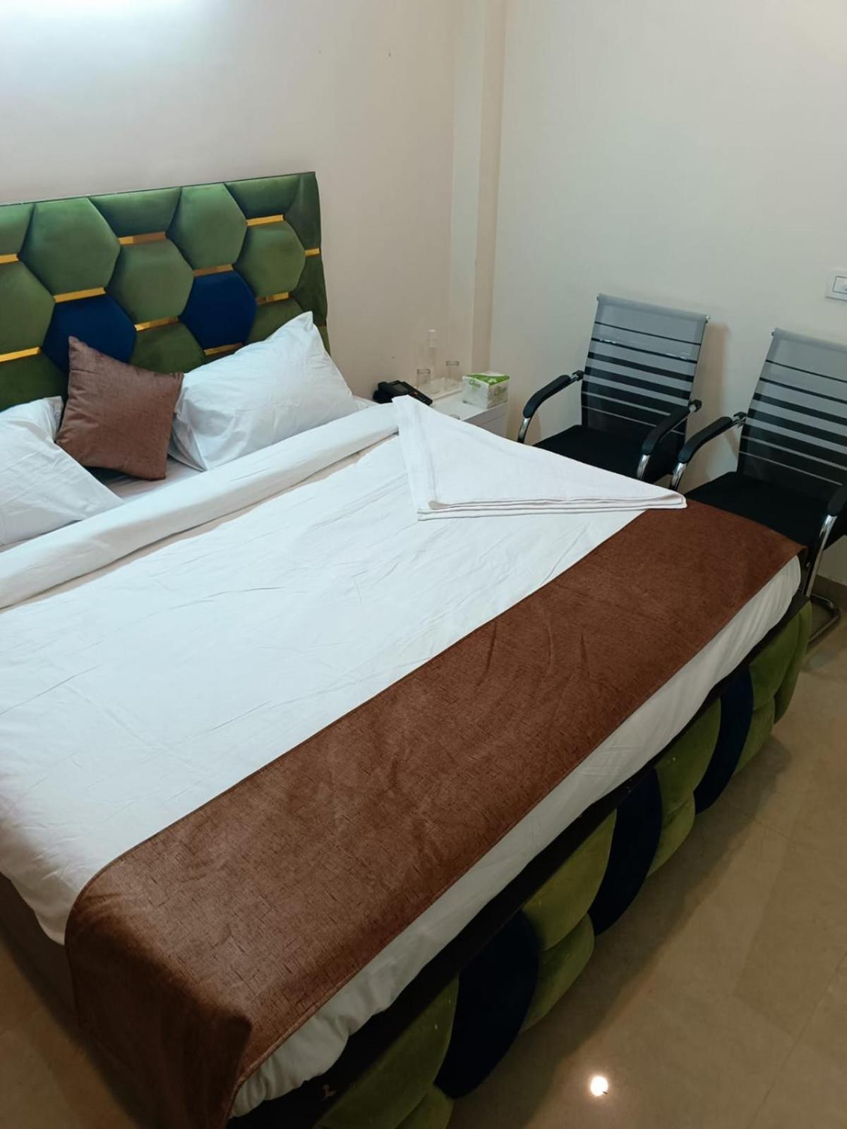 Soooper Hotel Gurgaon Luaran gambar